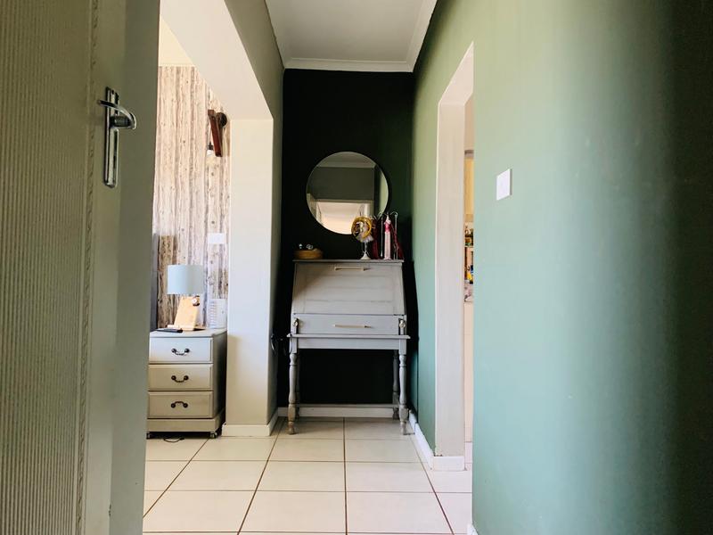 4 Bedroom Property for Sale in Jeffreys Bay Eastern Cape